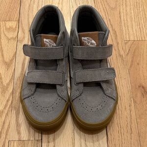 BNWOB Vans Kids Gray and Brown High-Top Sneakers 2